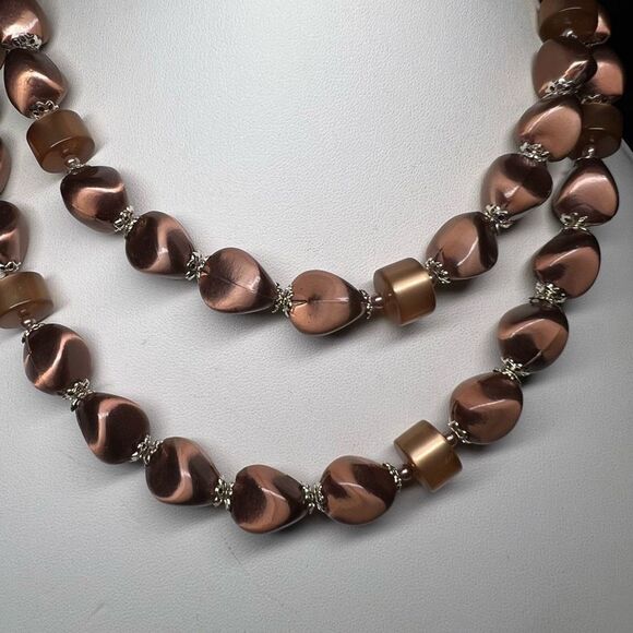 Vintage Signed Japan Iridescent Beads Double Strand Necklace - Picture 13 of 15